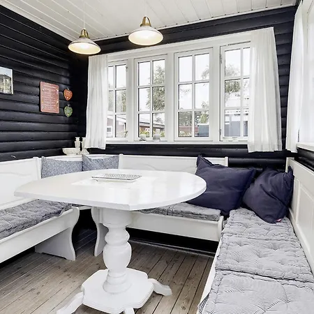 Feriehus 4 Person In