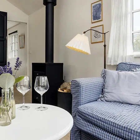 Semesterbostad 4 Person In *